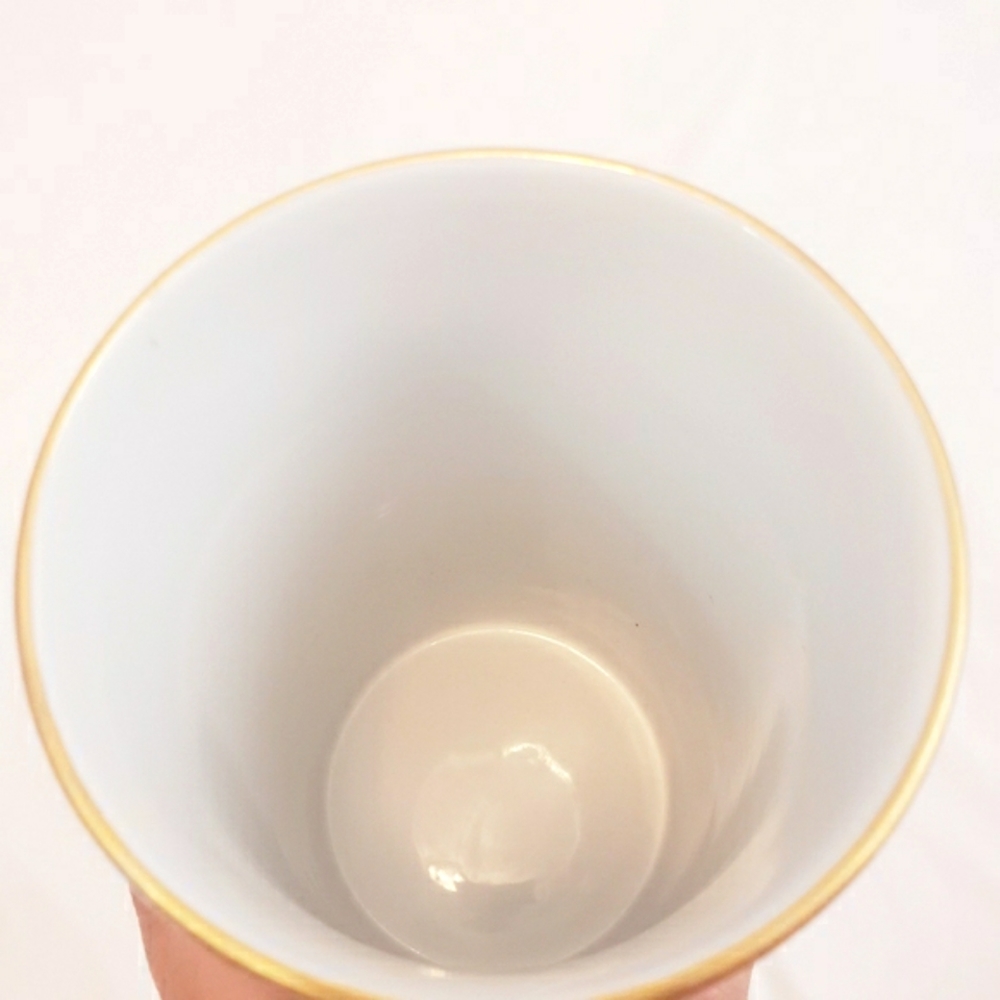 Henri Bendel Signature Centennial Stripe 7" Vase - Picture 15 of 15